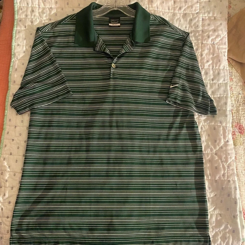 Men’s Nike golf polo, size XL. Good condition